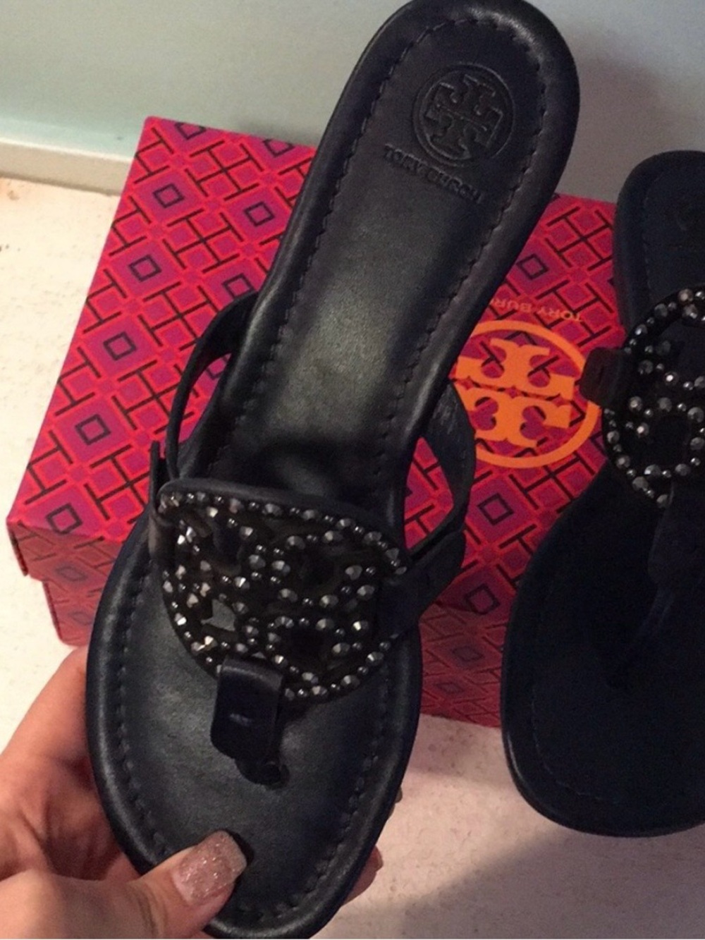 AUTHENTIC RINESTONE Tory Burch Black Studded Logo Thong Sandals - NAVYBLUE